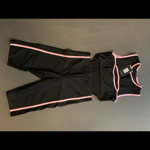 Fashion Nova Short Set 😍 - Picture 6 of 6